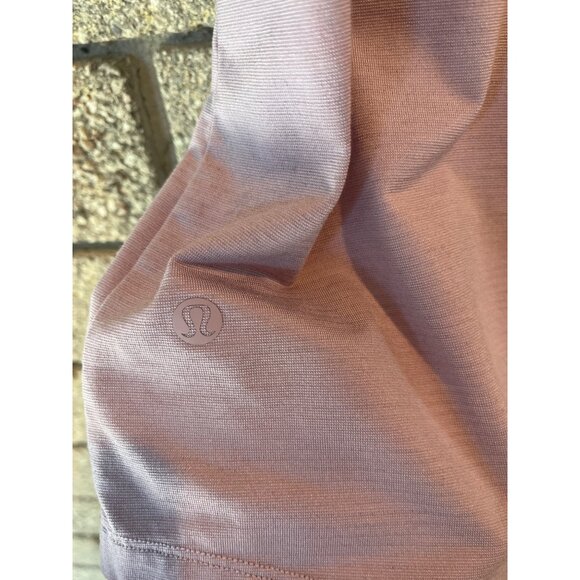 Lululemon Mens Lavender Polo Shirt Short Sleeve Button Collar Lightweight Stretc - Picture 6 of 7